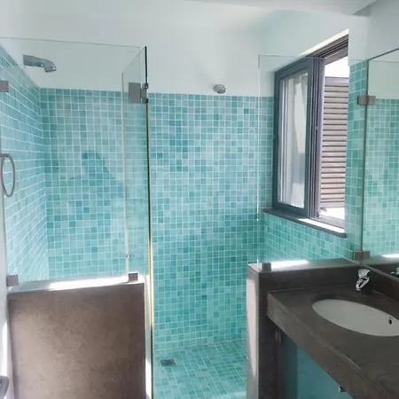 Ocean View Residences 3 Bedroom Villa's Sea View 28 Villa *