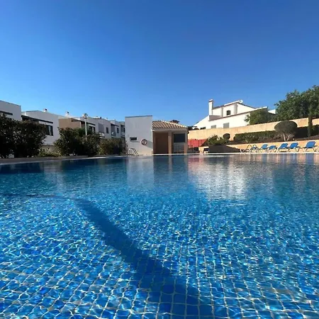 Ocean View Residences 3 Bedroom Villa's Sea View 28 * 阿尔布费拉