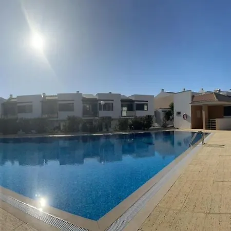 别墅 Ocean View Residences 3 Bedroom Villa's Sea View 28 阿尔布费拉